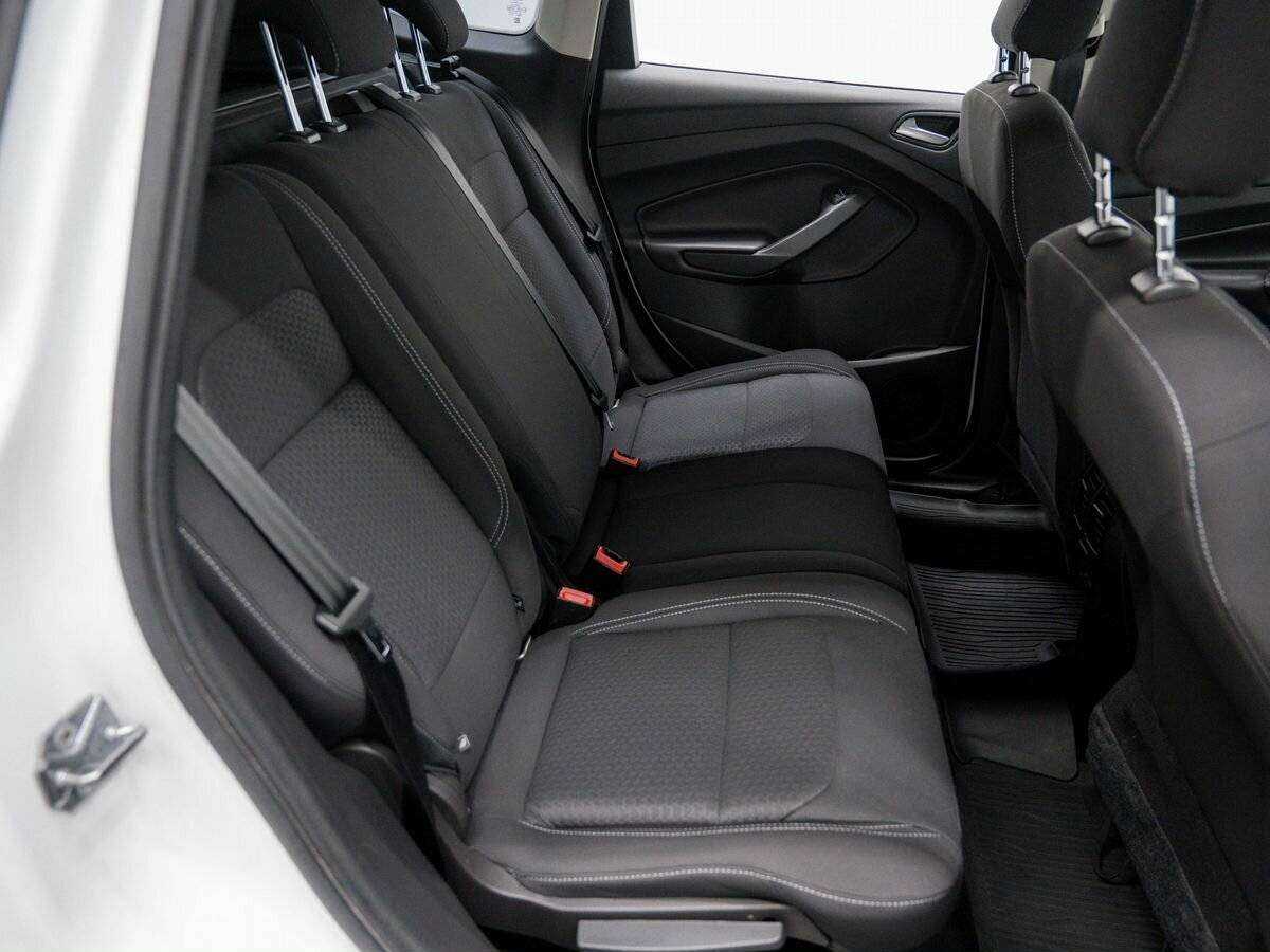 Ford Kuga, 2017 Фото №10