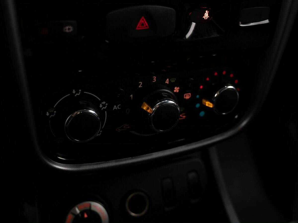 Renault Duster, 2013 Фото №21