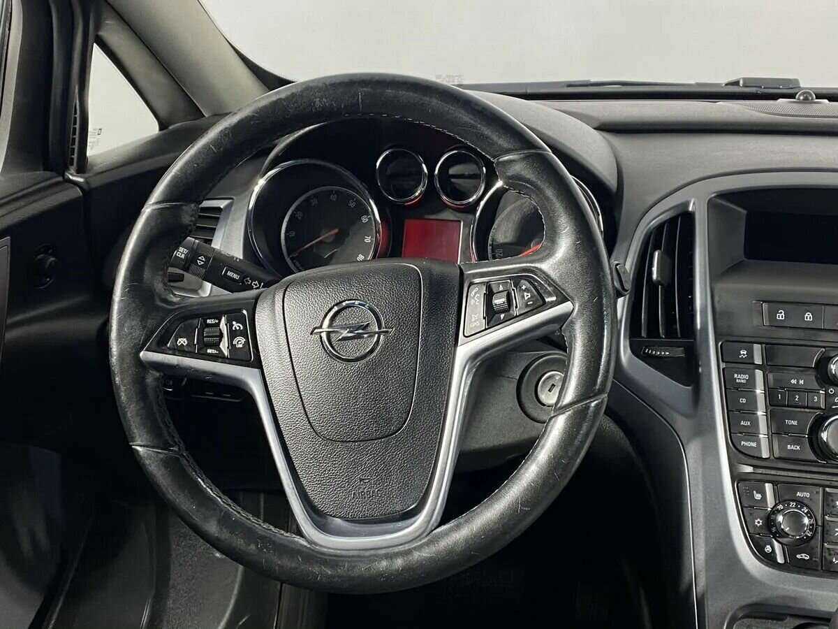 Opel Astra GTC, 2013 Фото №12