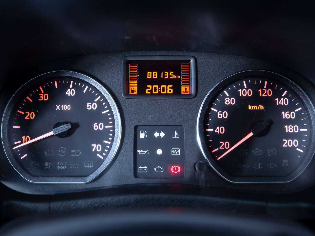 Nissan Terrano, 2015 Фото №13