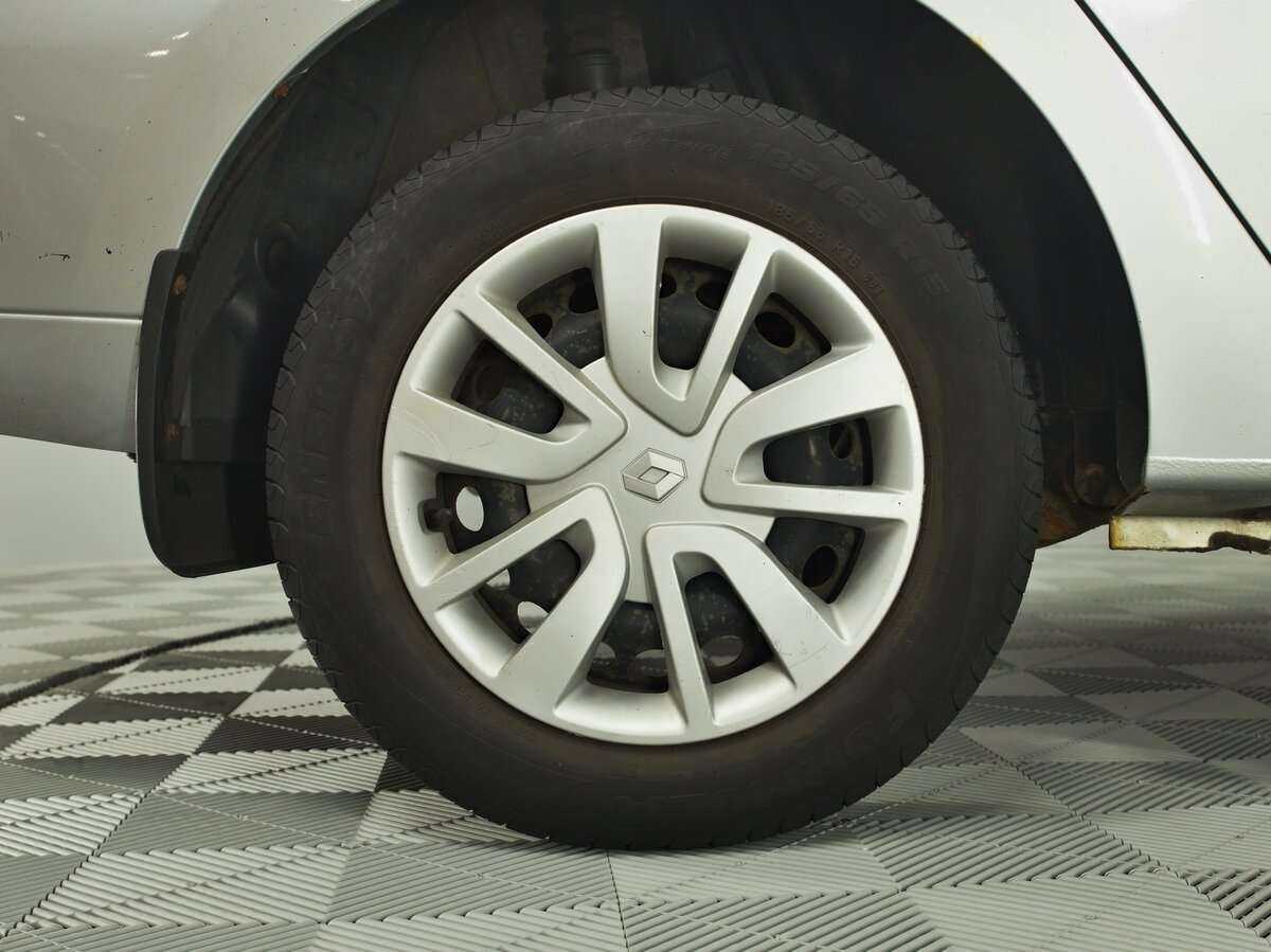 Renault Logan, 2015 Фото №19