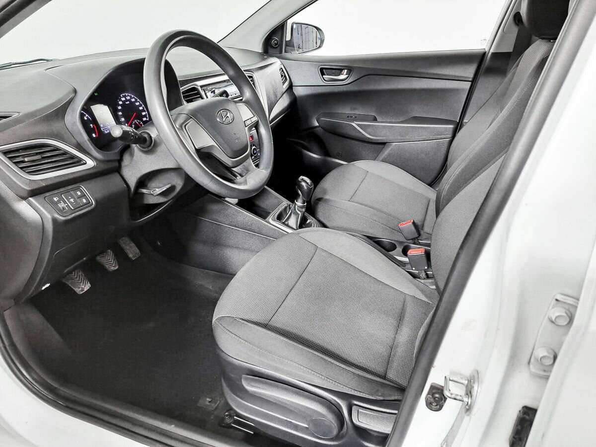 Hyundai Solaris, 2017 Фото №14