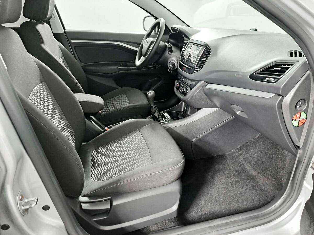 Lada (ВАЗ) Vesta, 2020 Фото №7