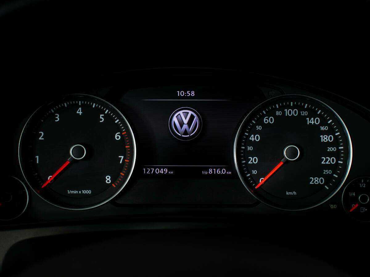 Volkswagen Touareg, 2012 Фото №12