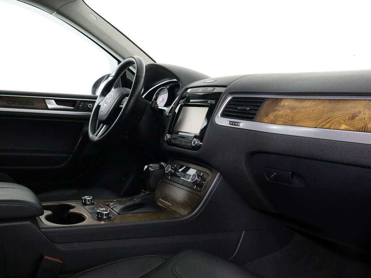Volkswagen Touareg, 2012 Фото №7