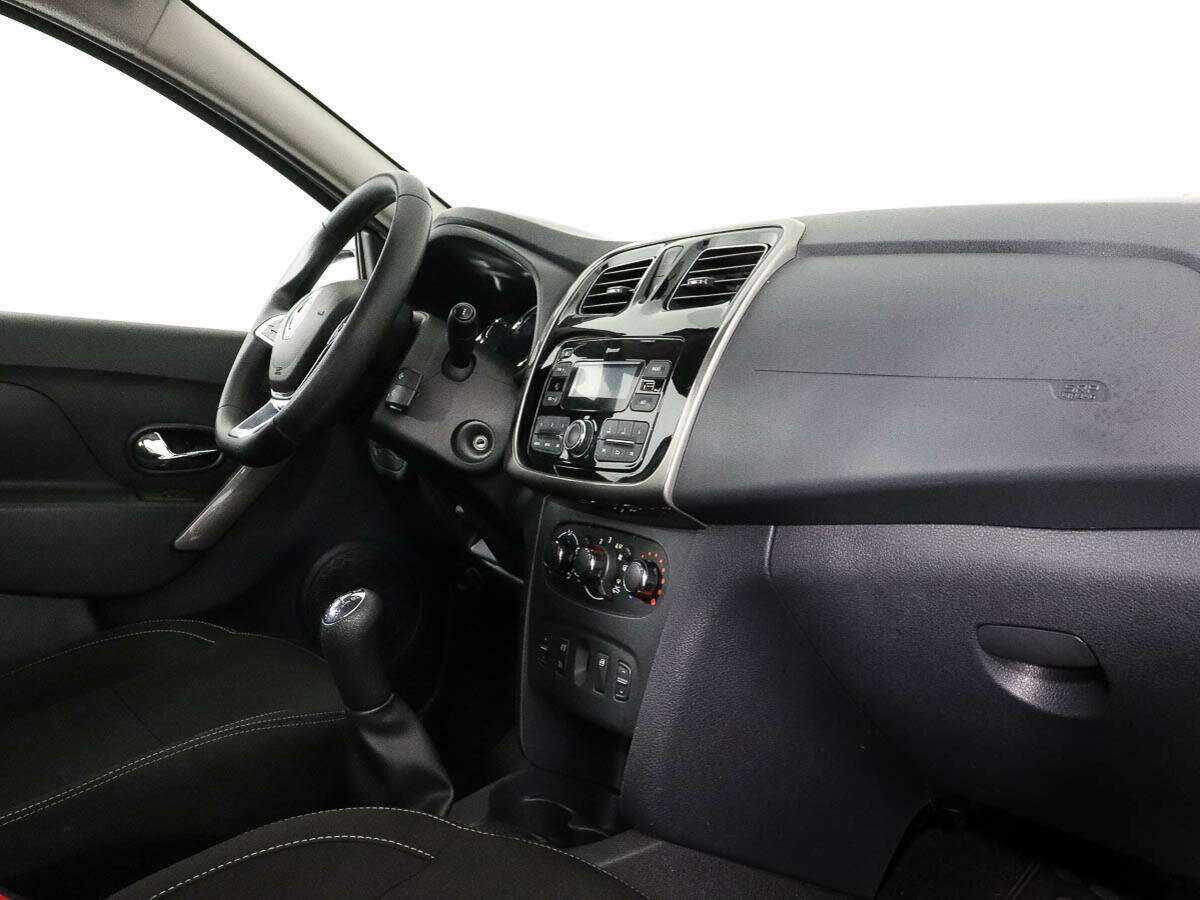 Renault Logan, 2018 Фото №7