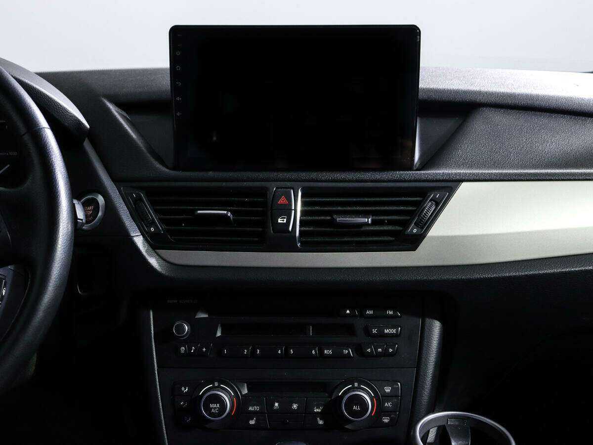 BMW X1 18i, 2013 Фото №13