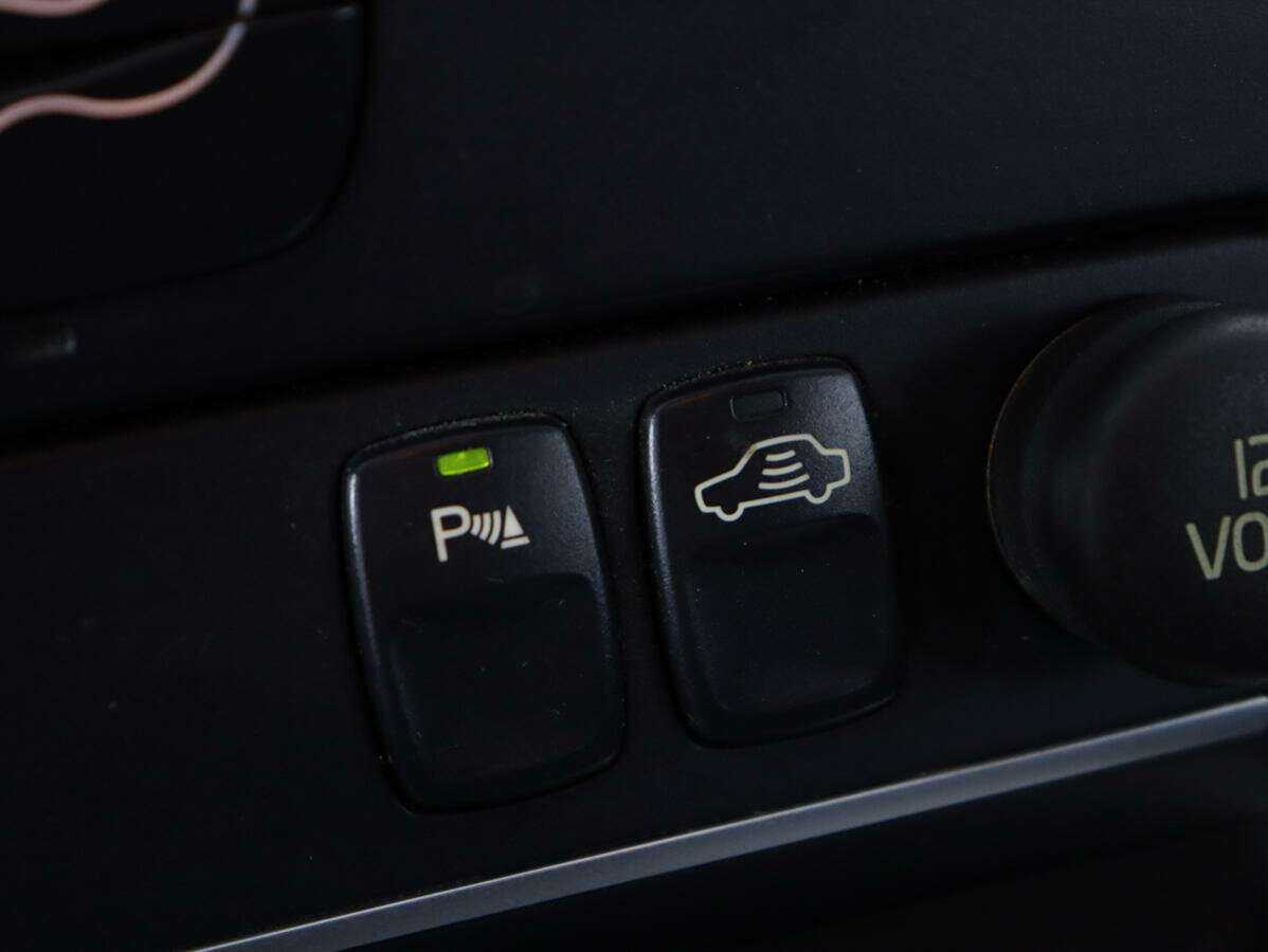 Volvo XC90, 2012 Фото №16