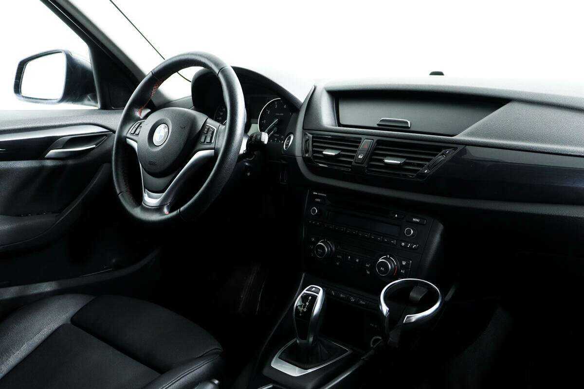 BMW X1 20i, 2013 Фото №9