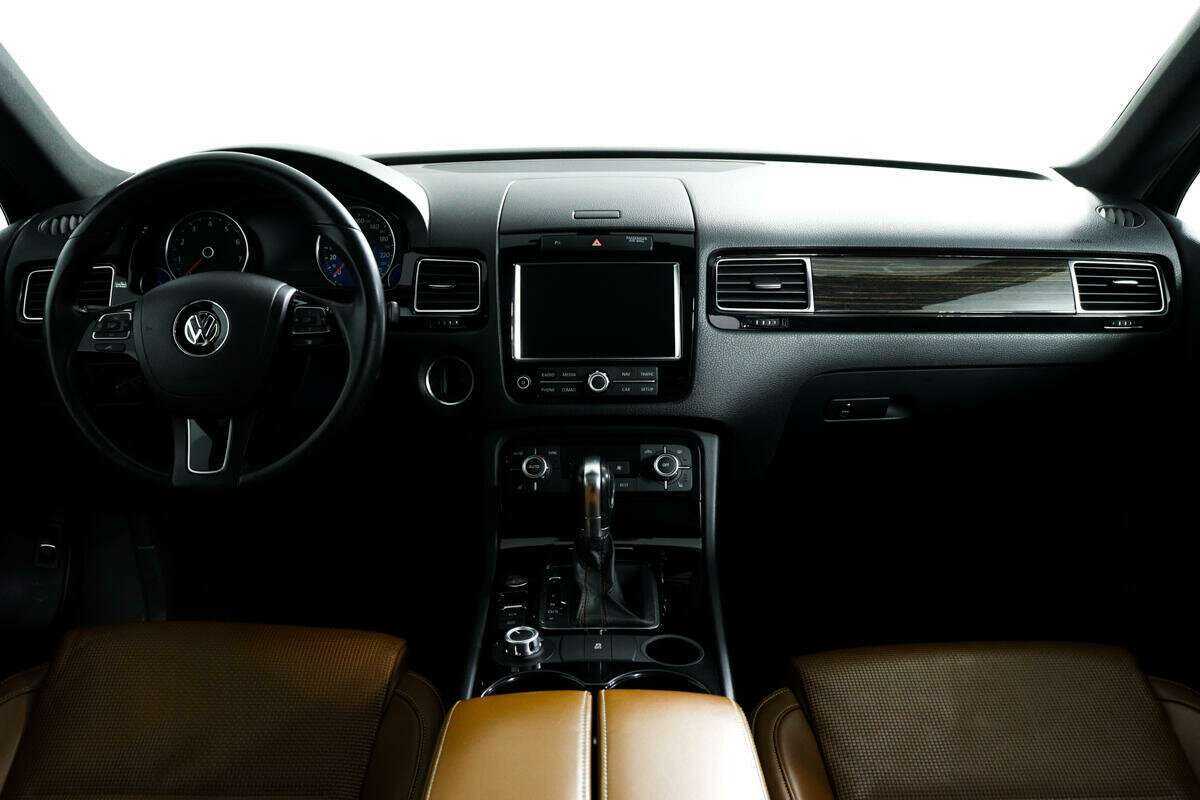 Volkswagen Touareg, 2013 Фото №11