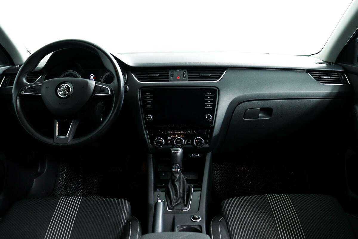 Skoda Octavia, 2018 Фото №11