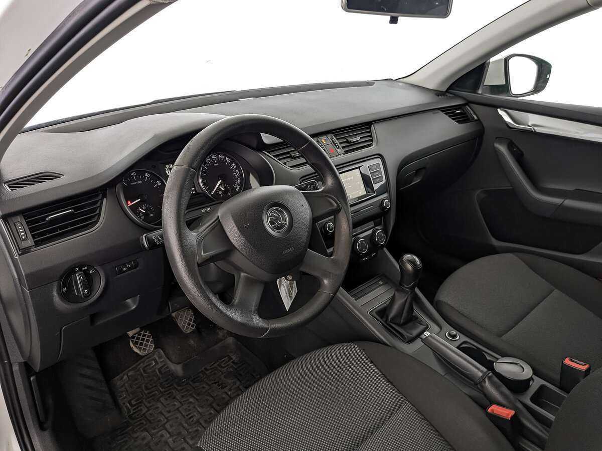 Skoda Octavia, 2015 Фото №11