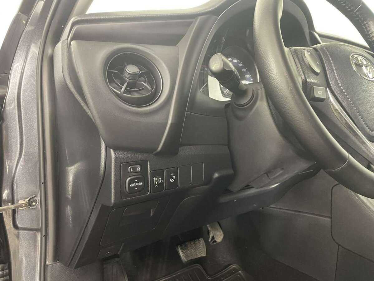 Toyota Corolla, 2017 Фото №9