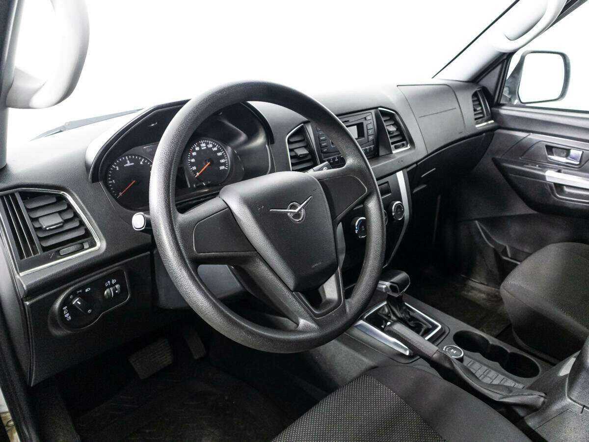 УАЗ Patriot, 2019 Фото №11