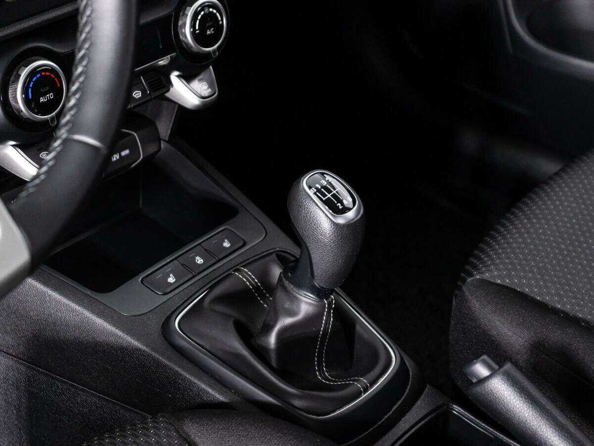 Kia Rio, 2021 Фото №16