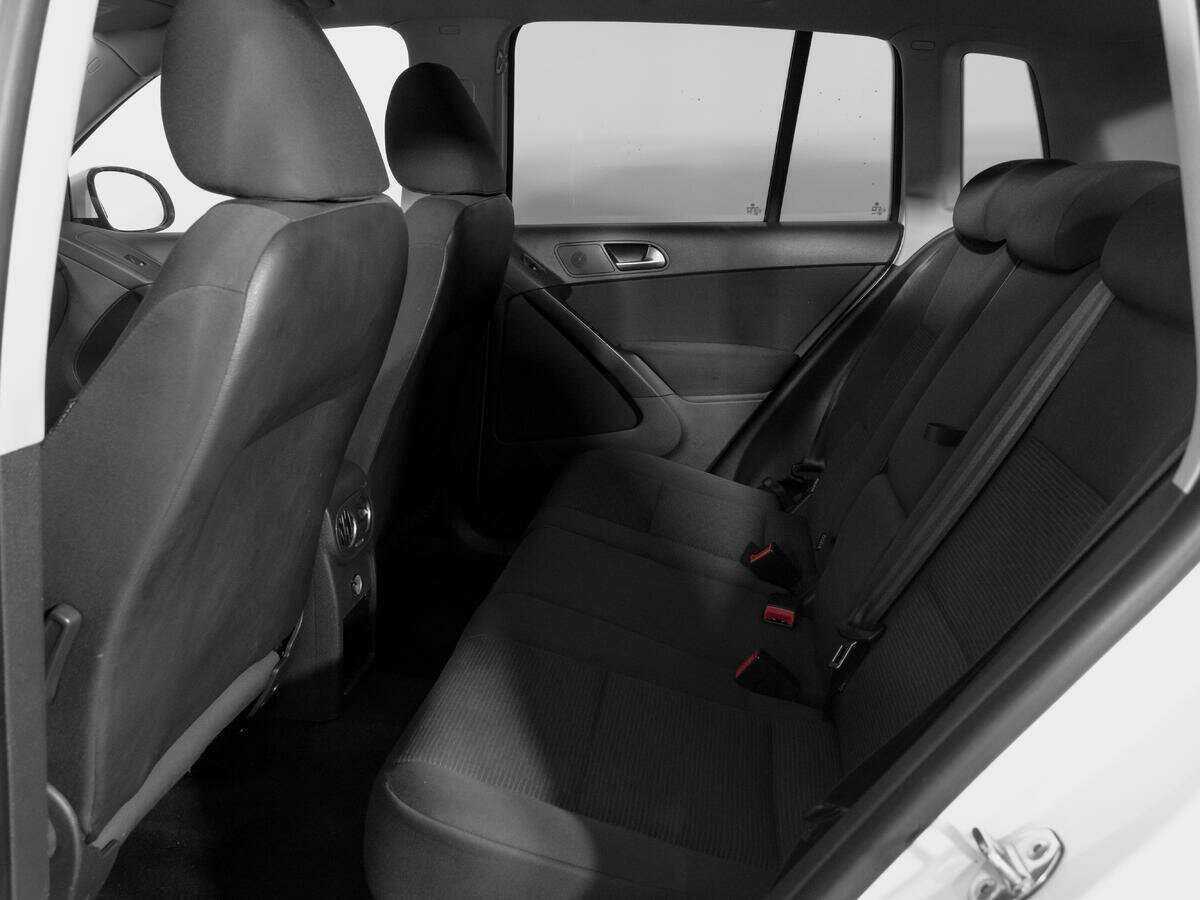 Volkswagen Tiguan, 2012 Фото №10
