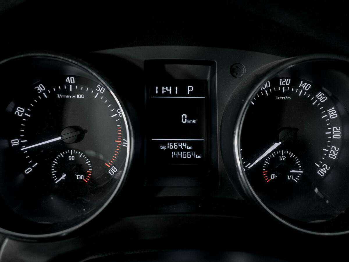 Skoda Yeti, 2015 Фото №11