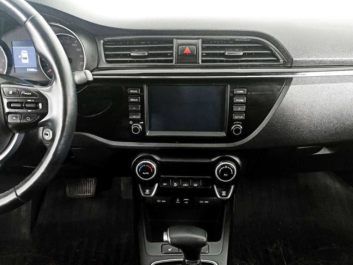 Kia Rio, 2018 Фото №13