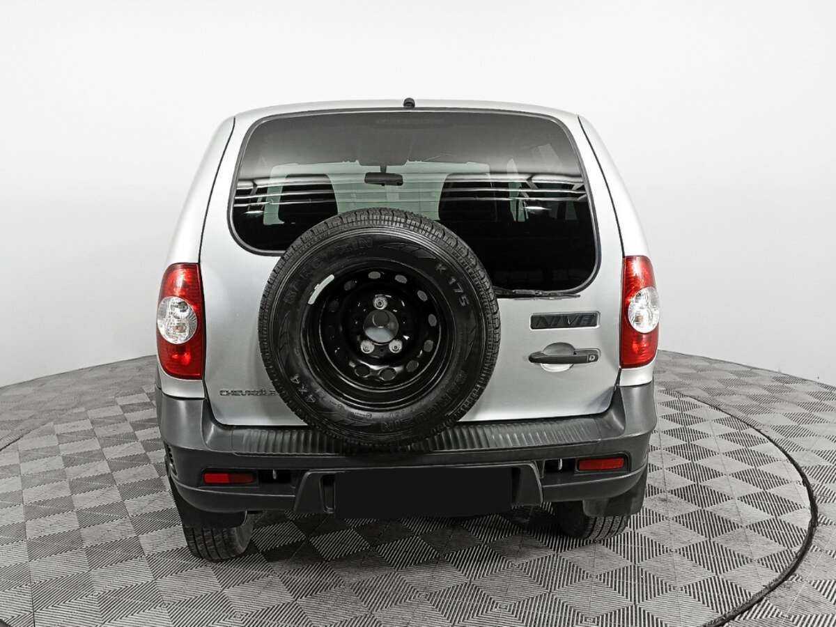 Chevrolet Niva, 2017 Фото №6