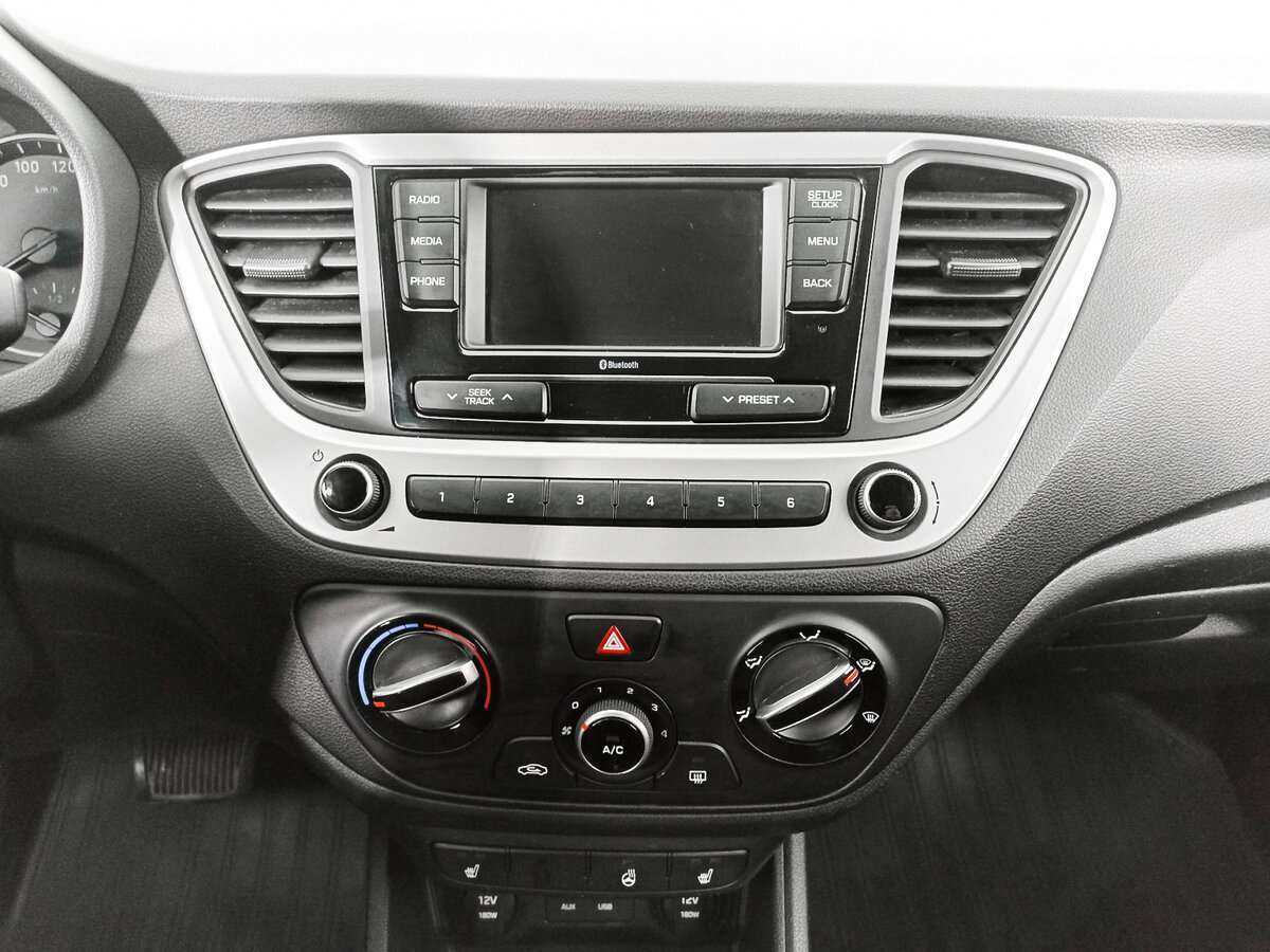 Hyundai Solaris, 2017 Фото №15