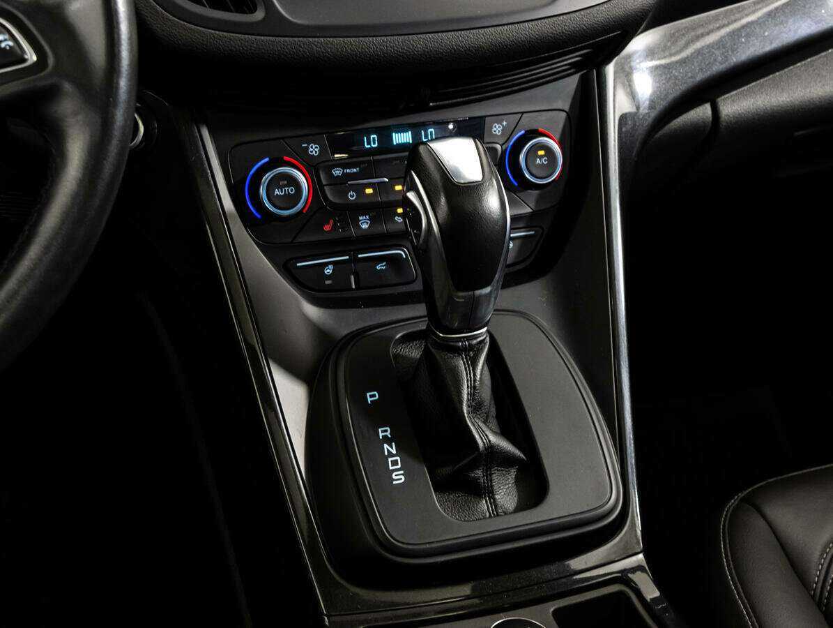 Ford Kuga, 2019 Фото №11