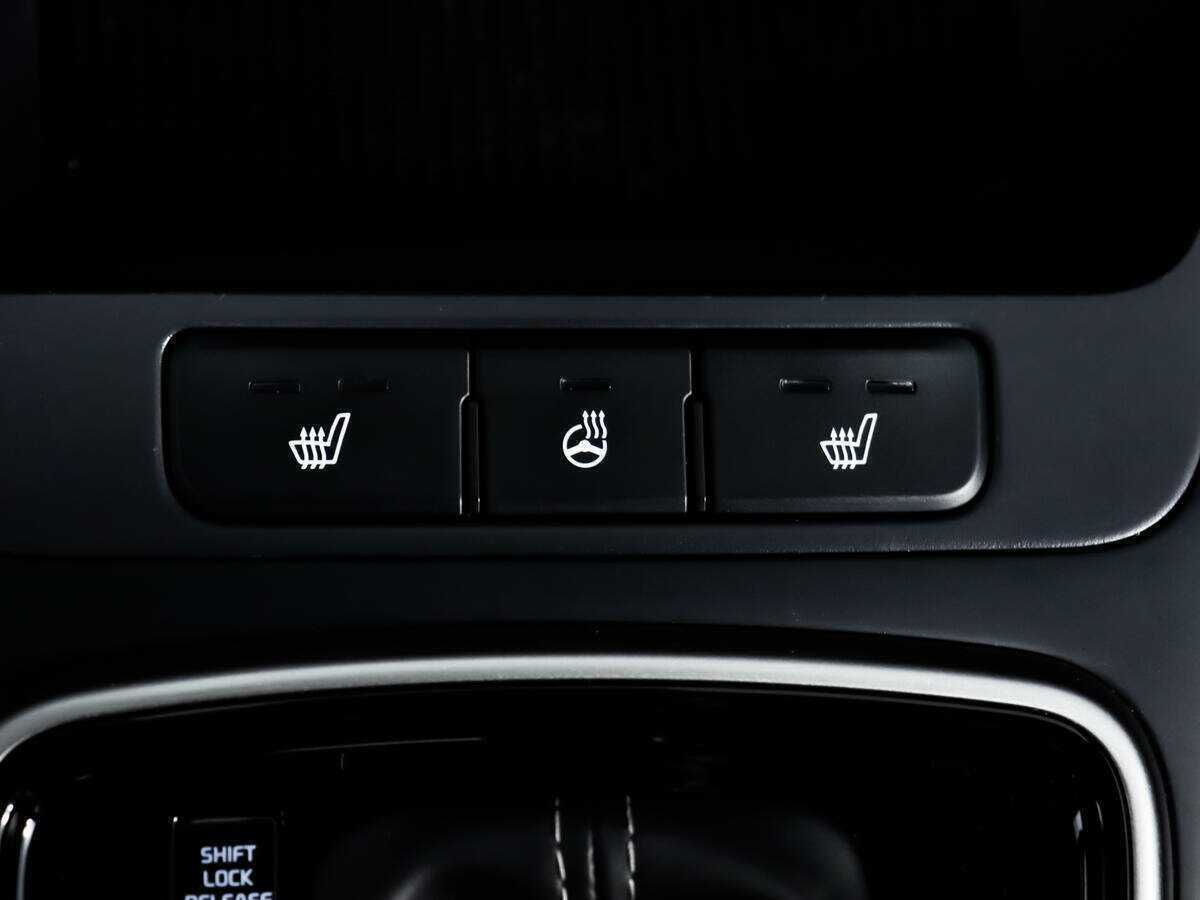 Kia Rio X-Line, 2018 Фото №16