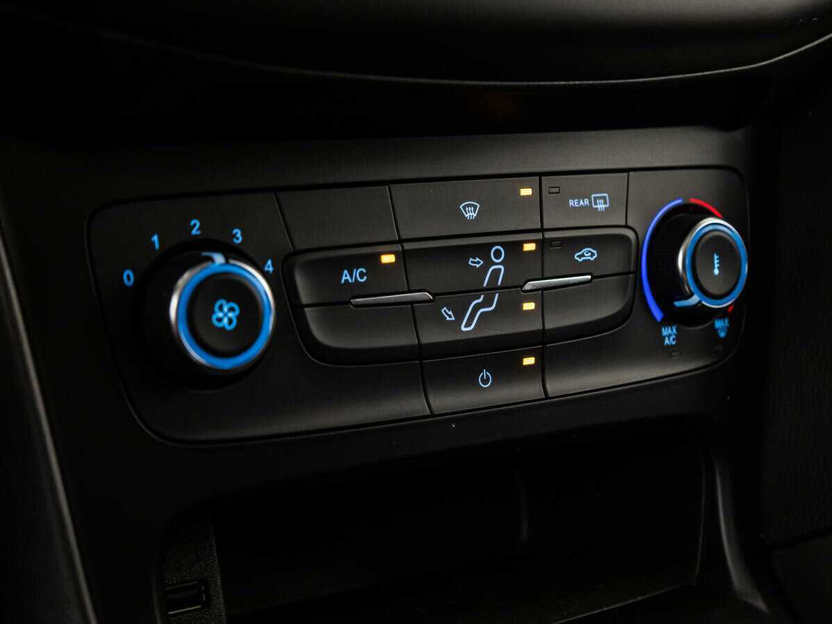 Ford Focus, 2017 Фото №17