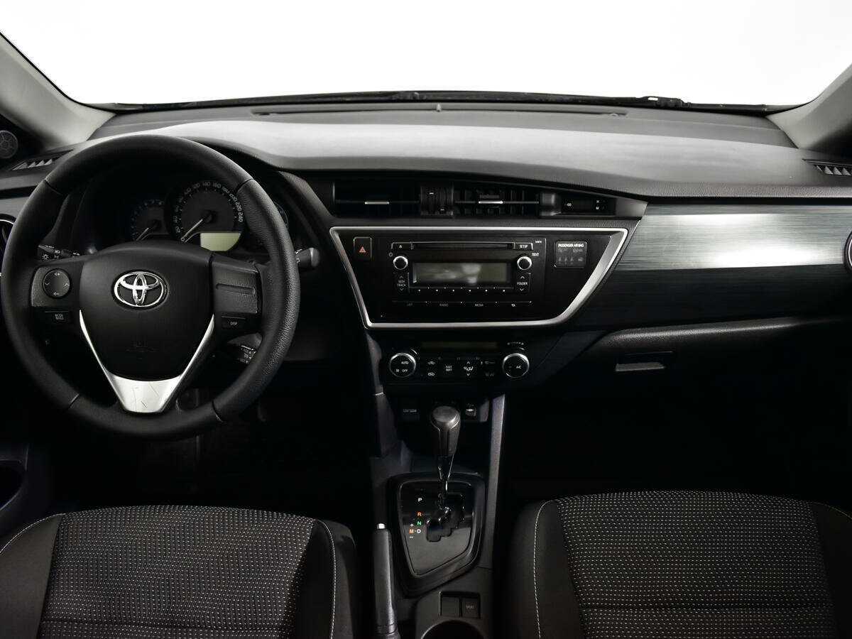 Toyota Auris, 2013 Фото №12