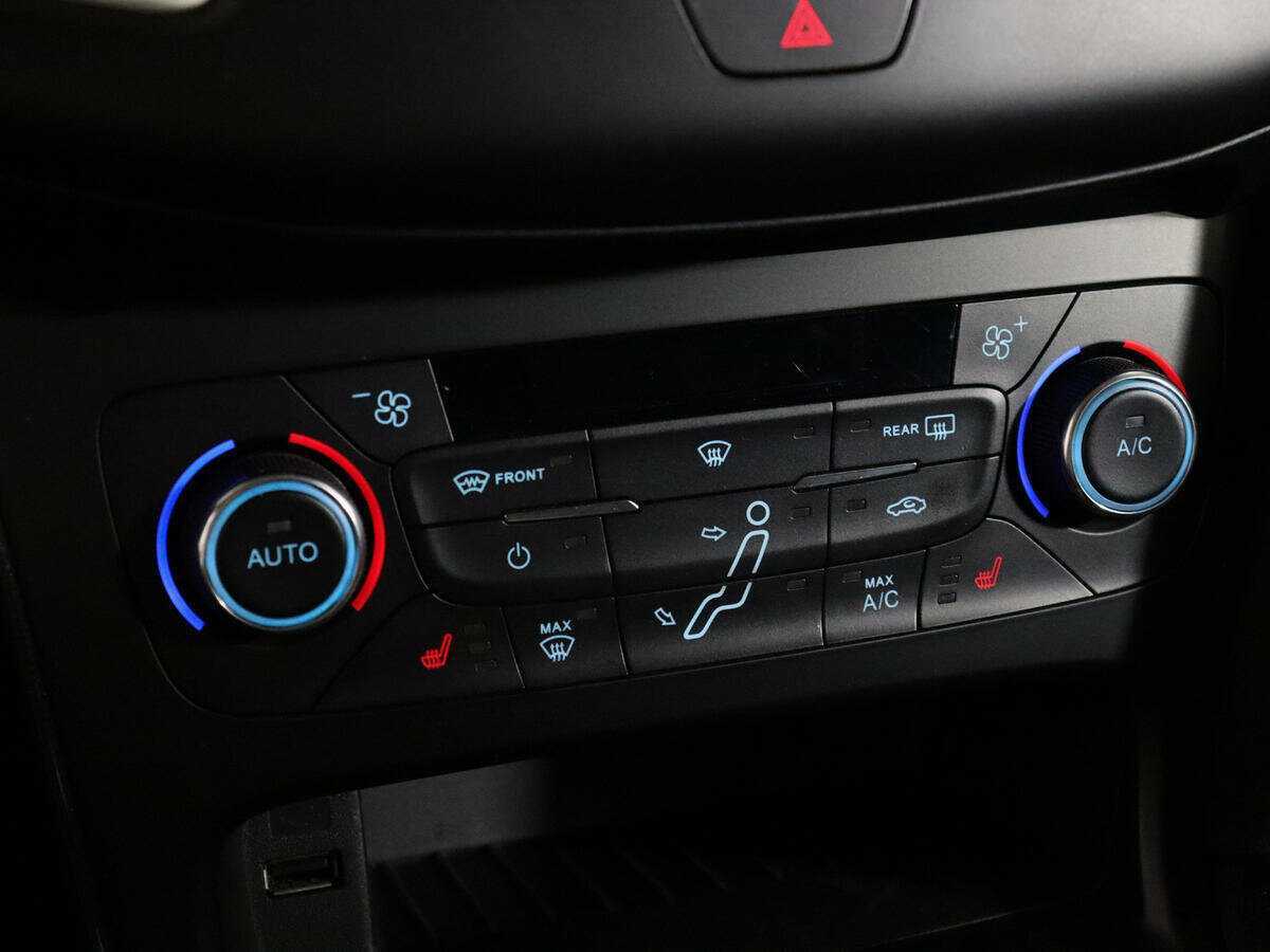 Ford Focus, 2016 Фото №16