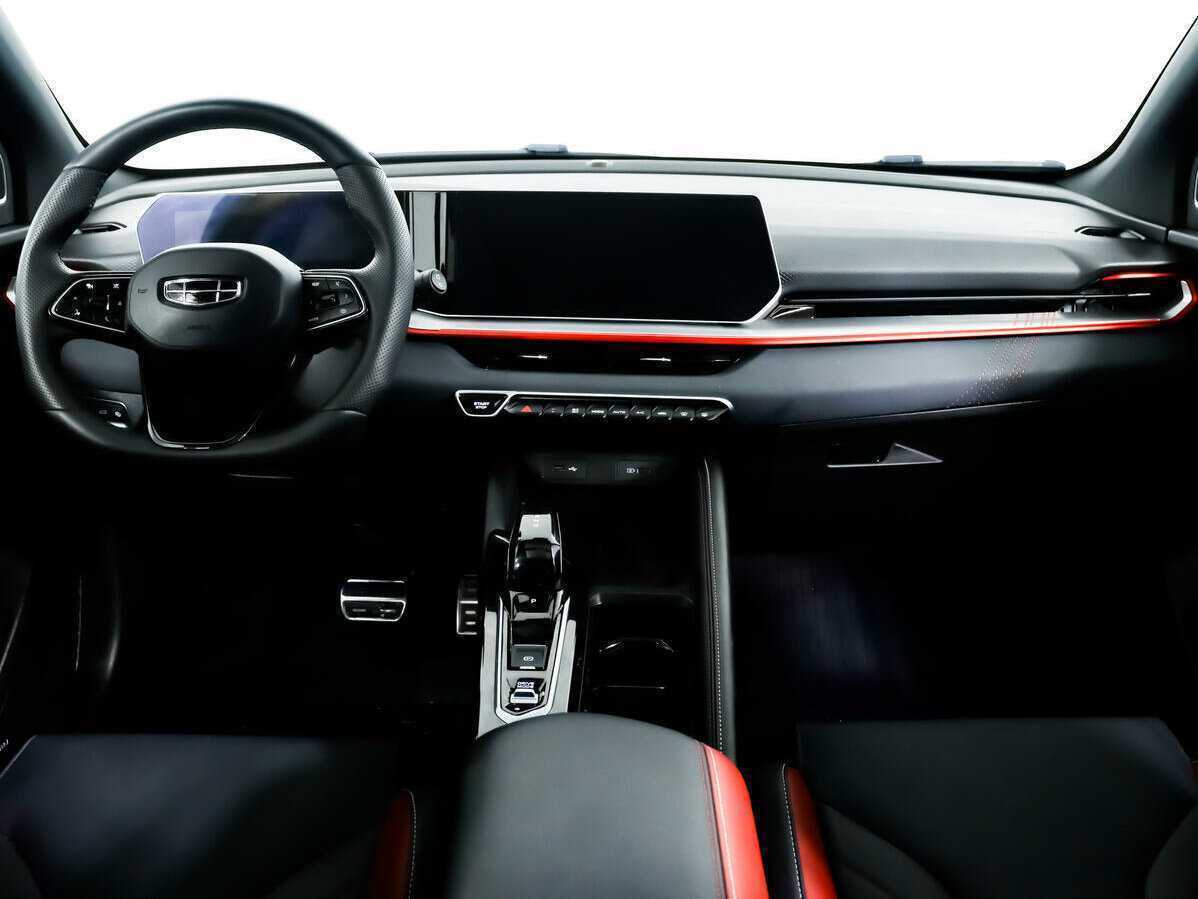 Geely Coolray, 2023 Фото №11