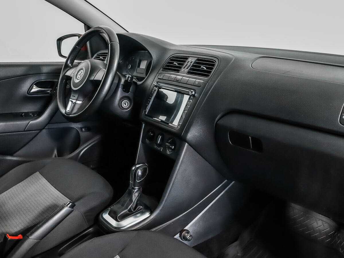 Volkswagen Polo, 2012 Фото №11