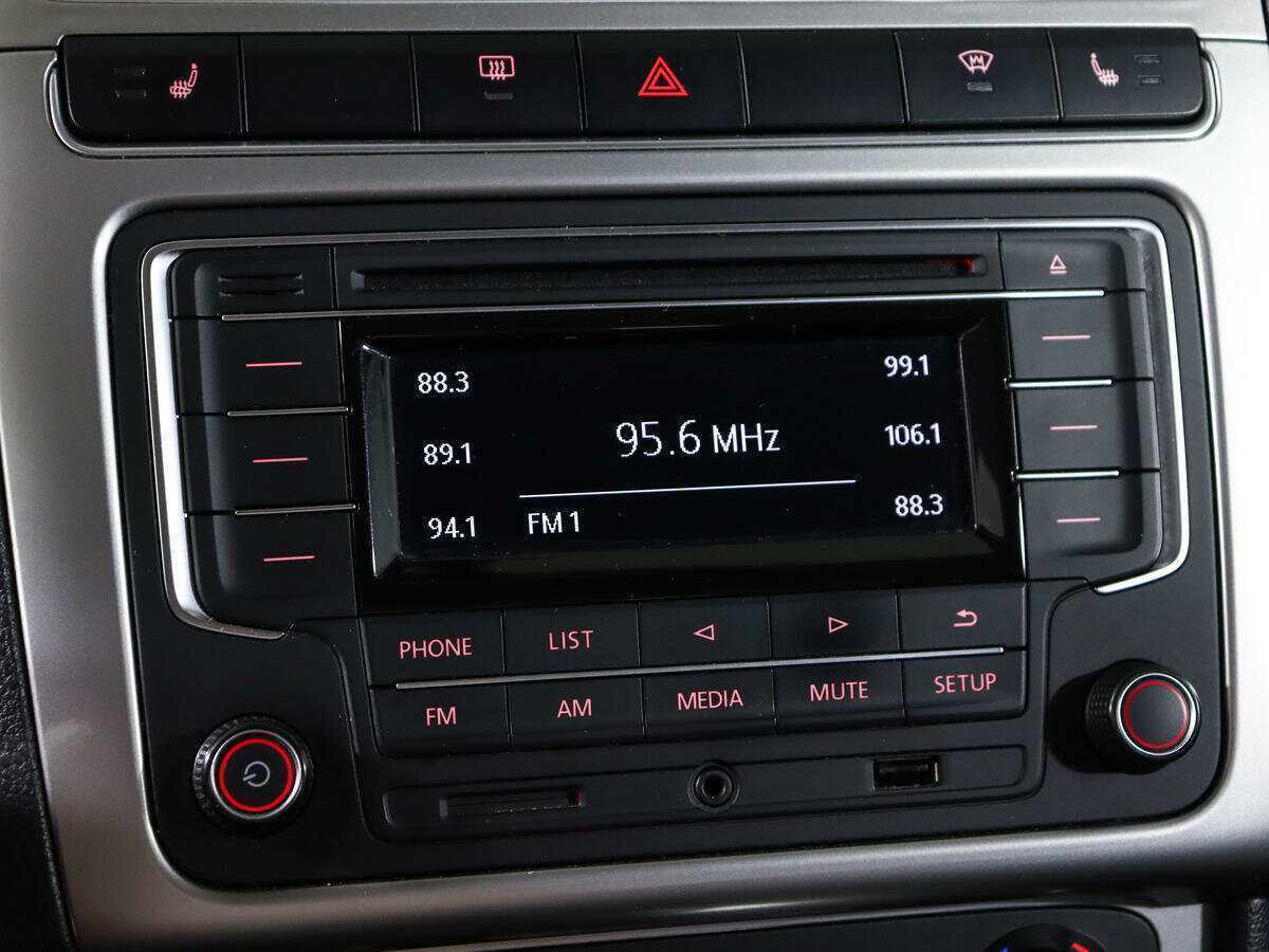 Volkswagen Polo, 2016 Фото №17