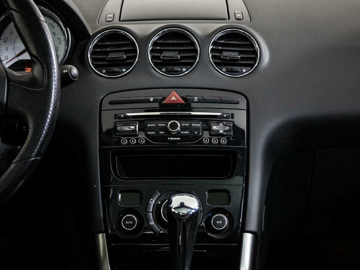 Peugeot 308, 2013 Фото №14