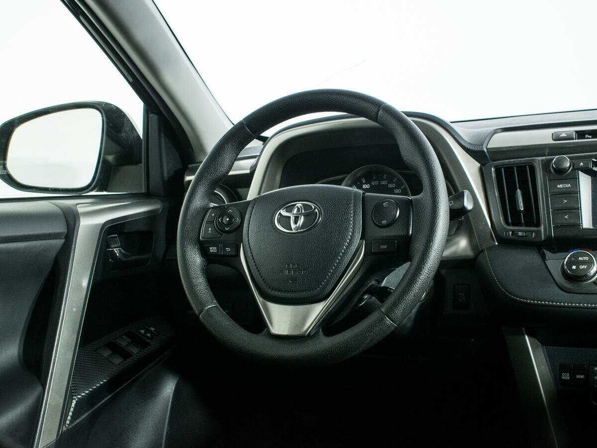 Toyota RAV4, 2015 Фото №14