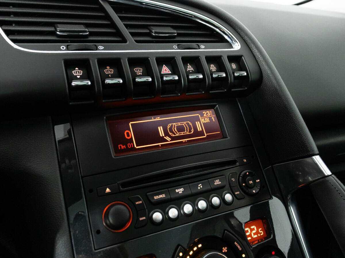 Peugeot 3008, 2013 Фото №15