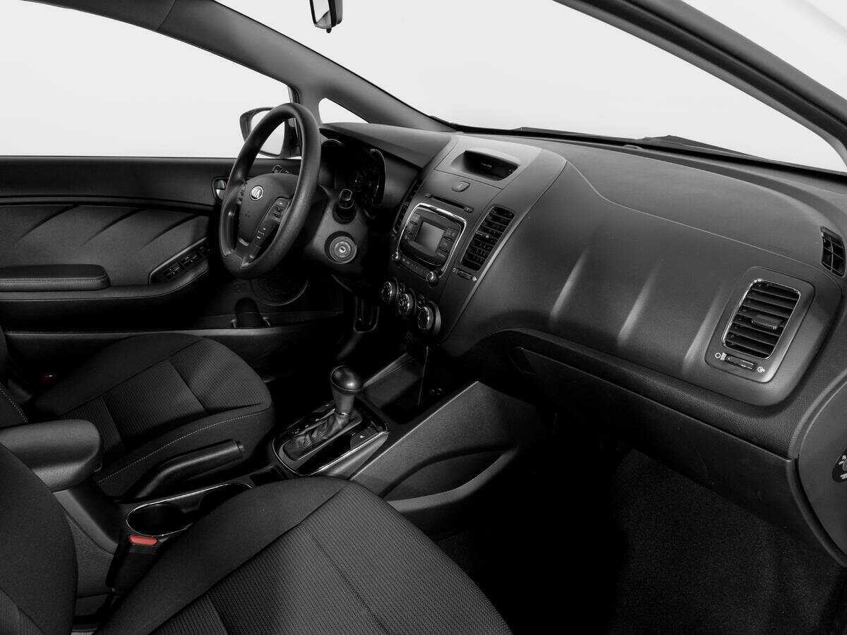 Kia Cerato, 2019 Фото №9