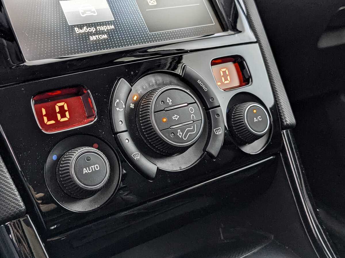 Peugeot 408, 2020 Фото №17