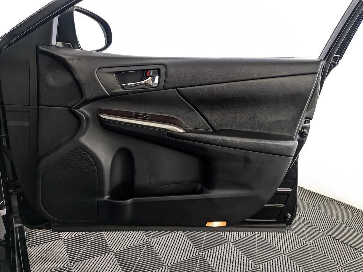 Toyota Camry, 2017 Фото №21