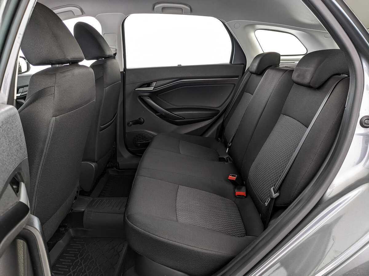 Lada (ВАЗ) Vesta SW, 2020 Фото №13