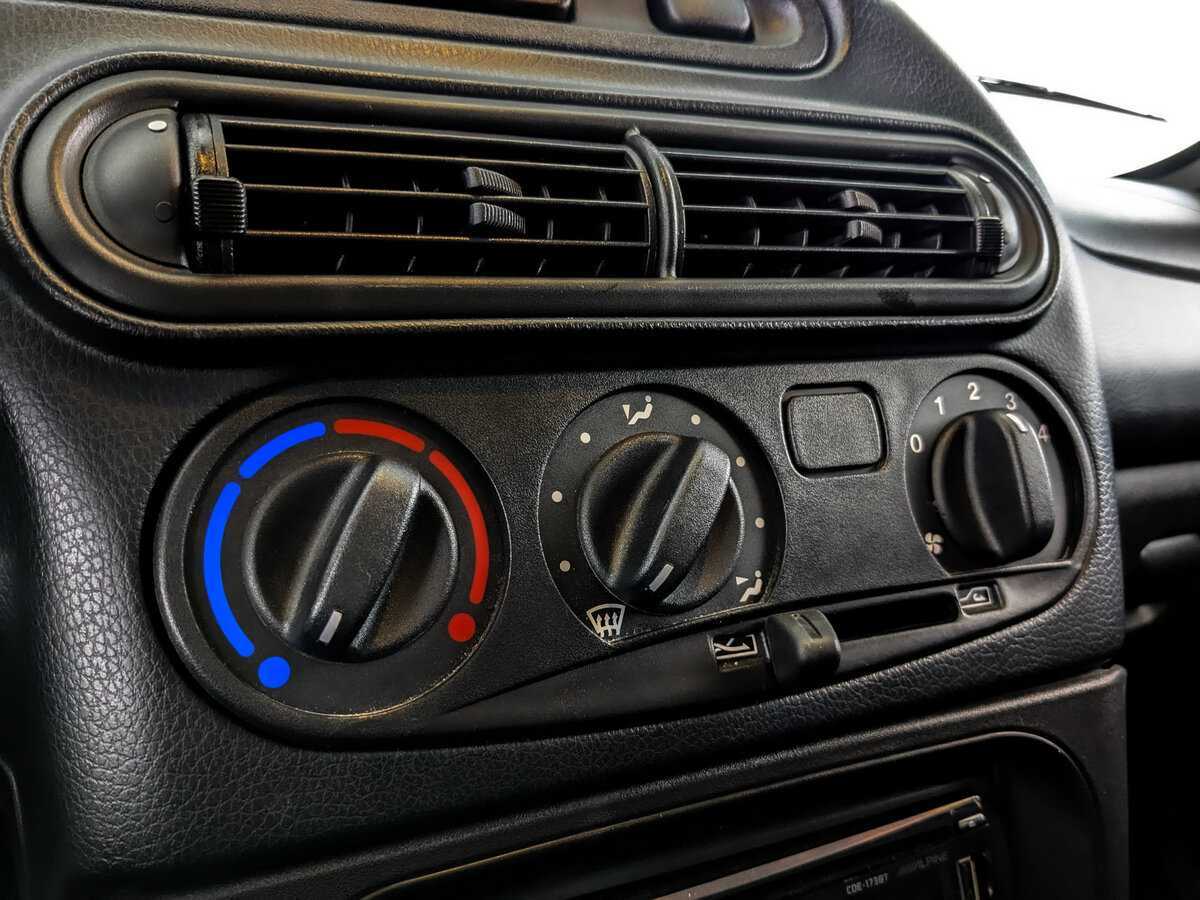 Chevrolet Niva, 2017 Фото №21