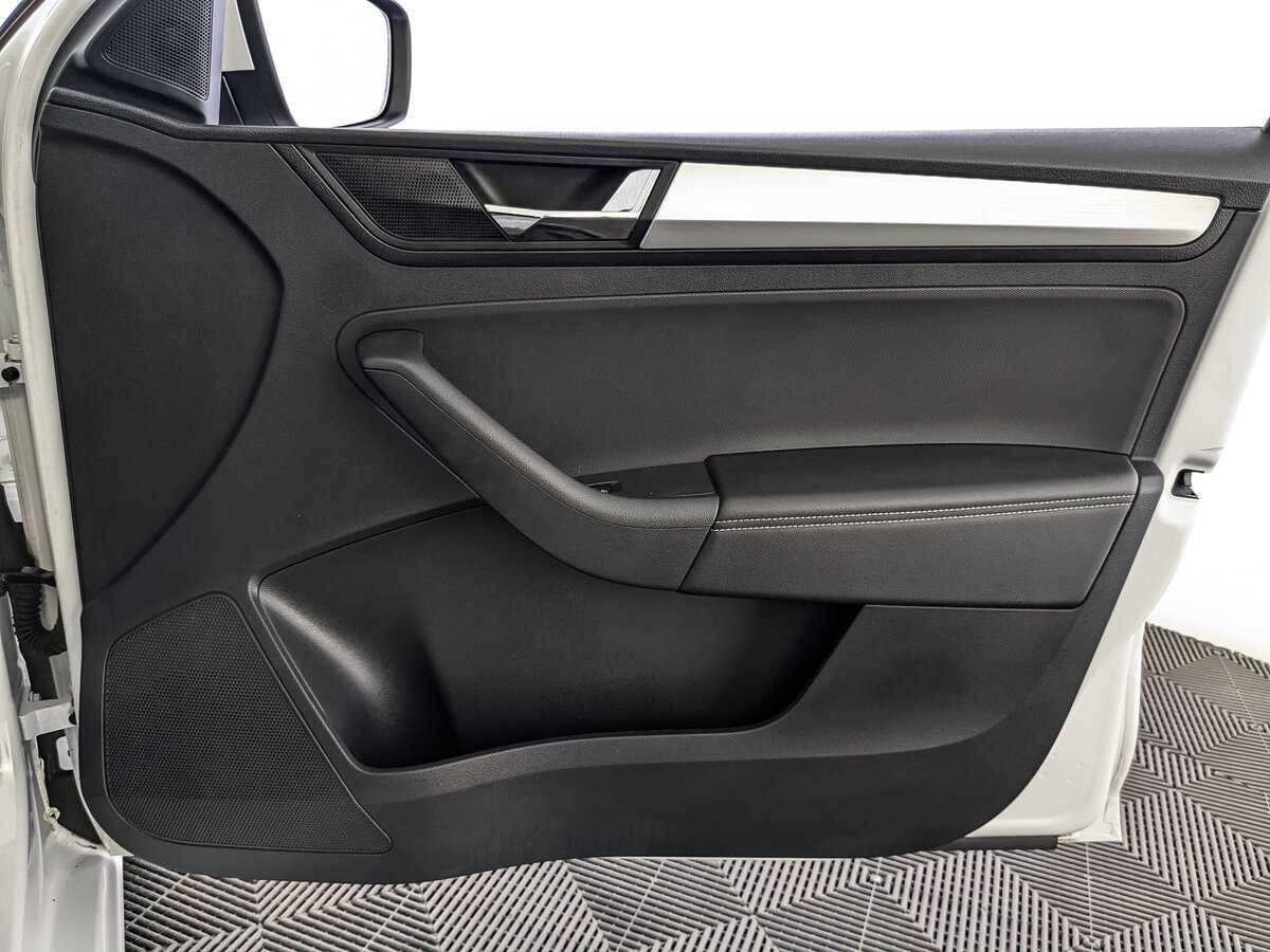 Skoda Rapid, 2019 Фото №21