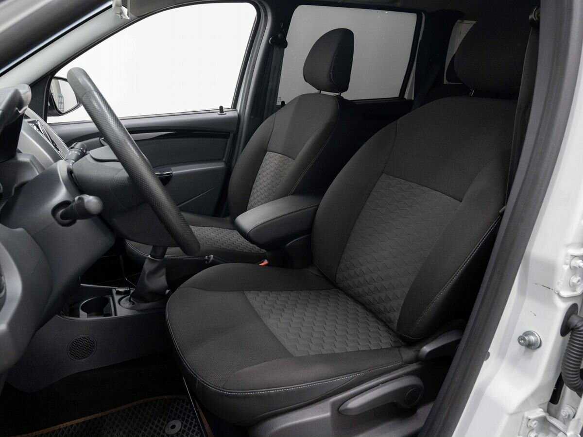 Lada (ВАЗ) Largus, 2021 Фото №8