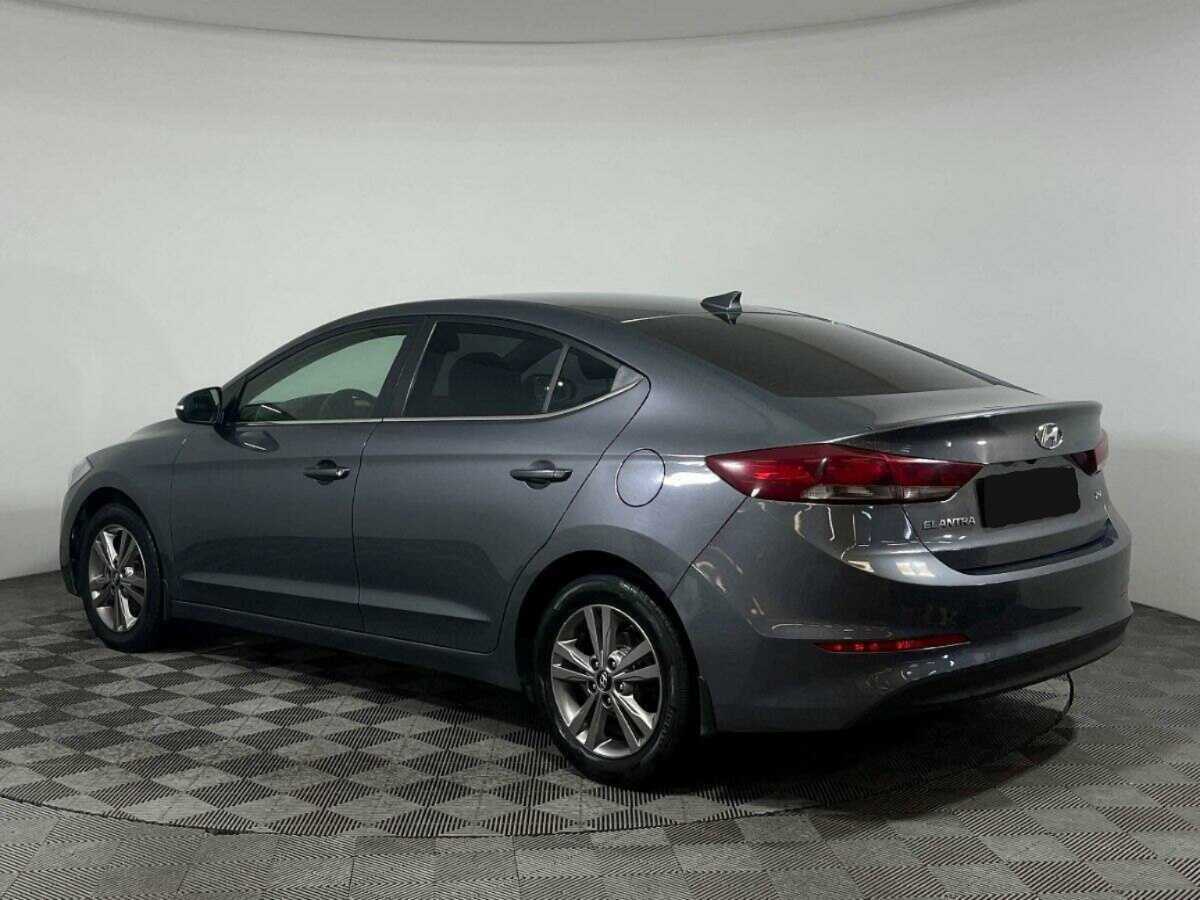 Hyundai Elantra, 2018 Фото №7