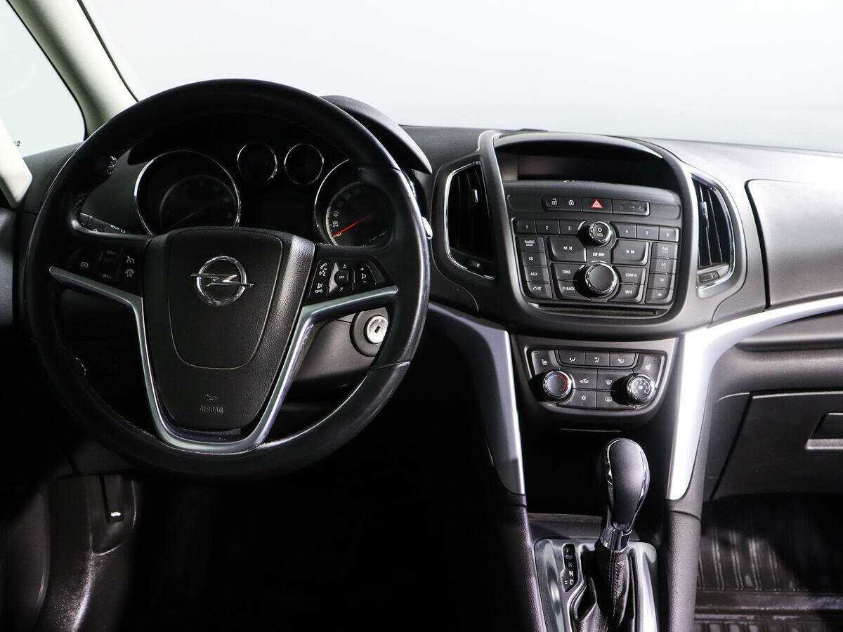 Opel Zafira, 2012 Фото №12