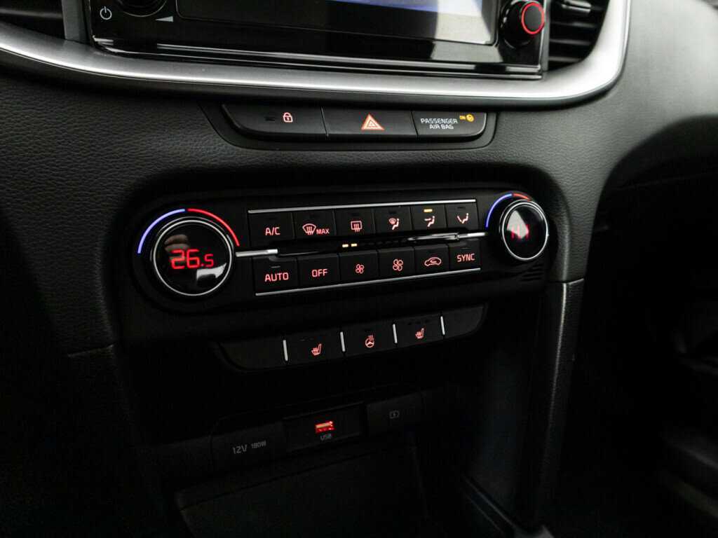 Kia Ceed, 2022 Фото №20