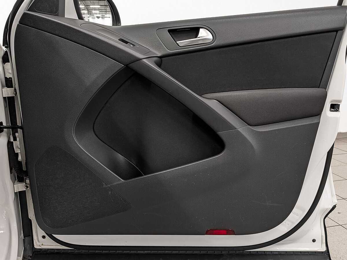 Volkswagen Tiguan, 2013 Фото №23