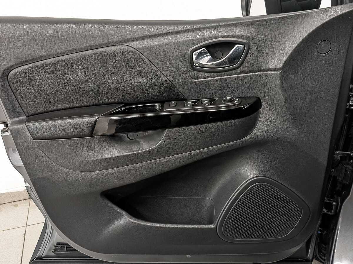 Renault Kaptur, 2017 Фото №17