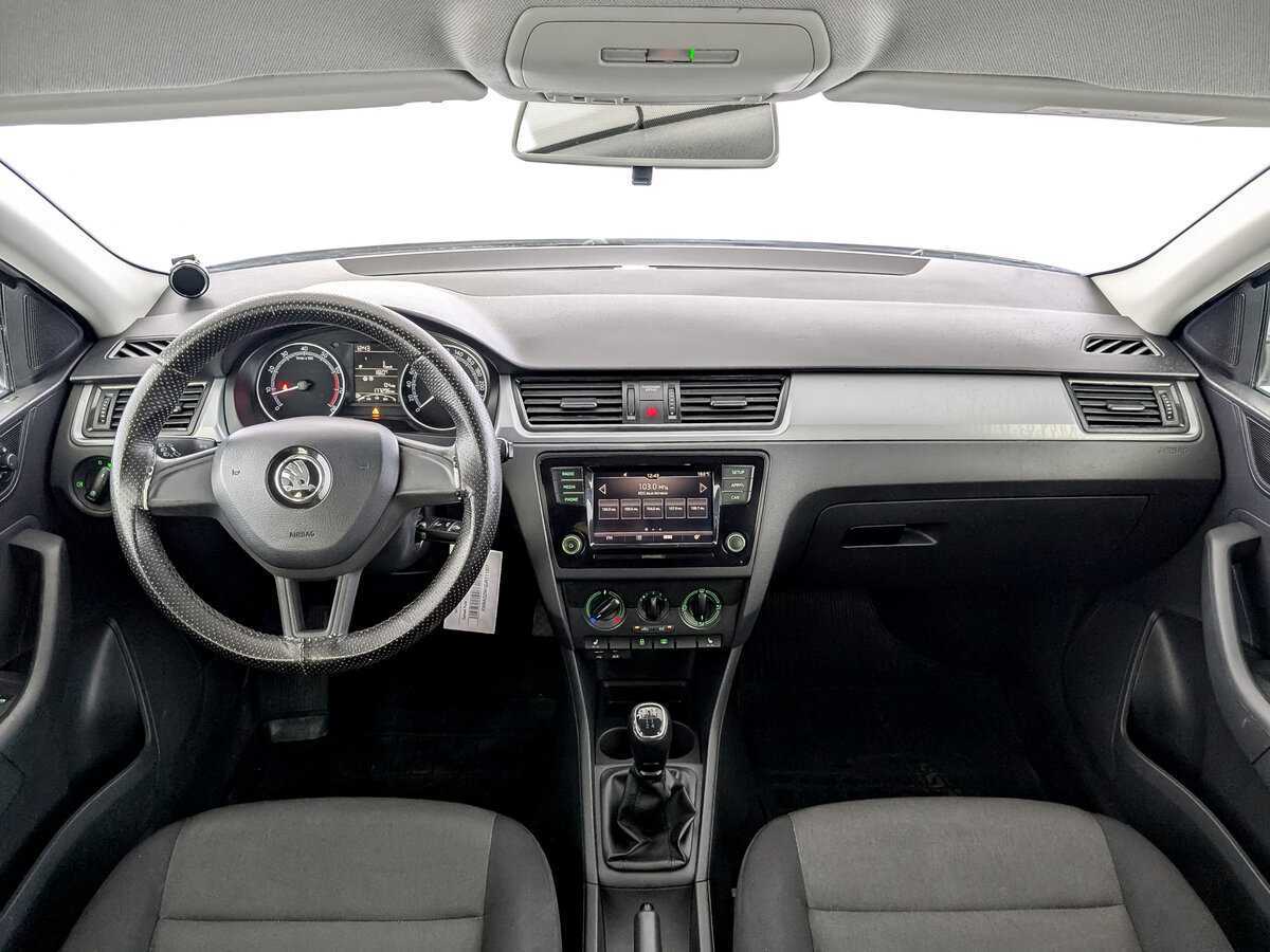 Skoda Rapid, 2017 Фото №14