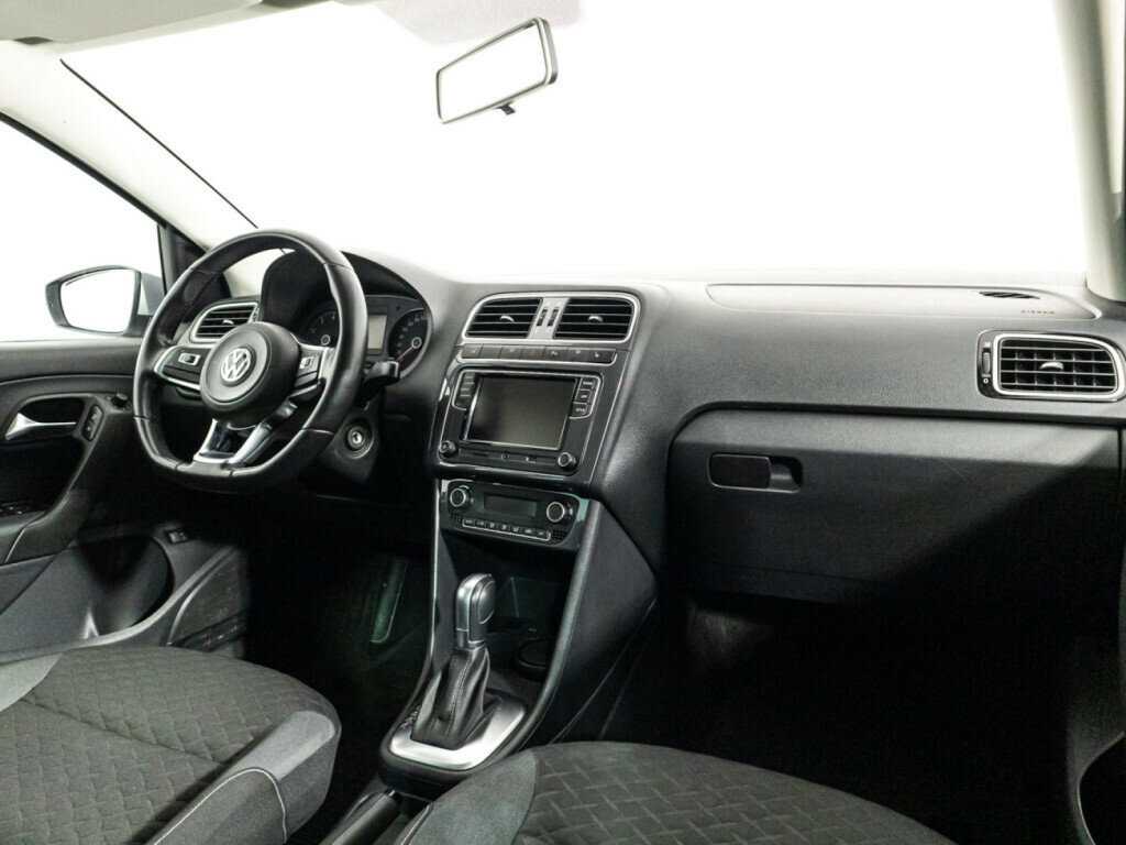 Volkswagen Polo, 2018 Фото №9