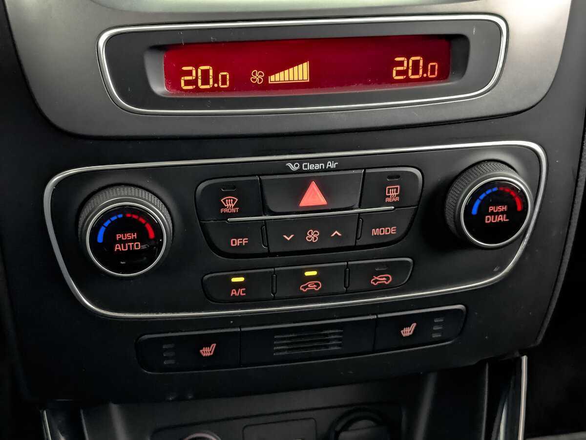 Kia Sorento, 2016 Фото №25